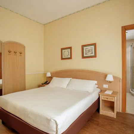 Hotel Santa Costanza By Omnia