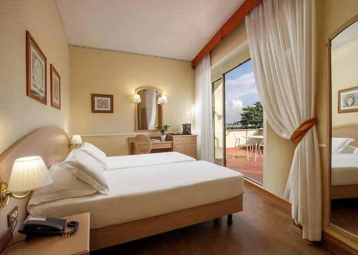 Santa Costanza By Omnia Hotel