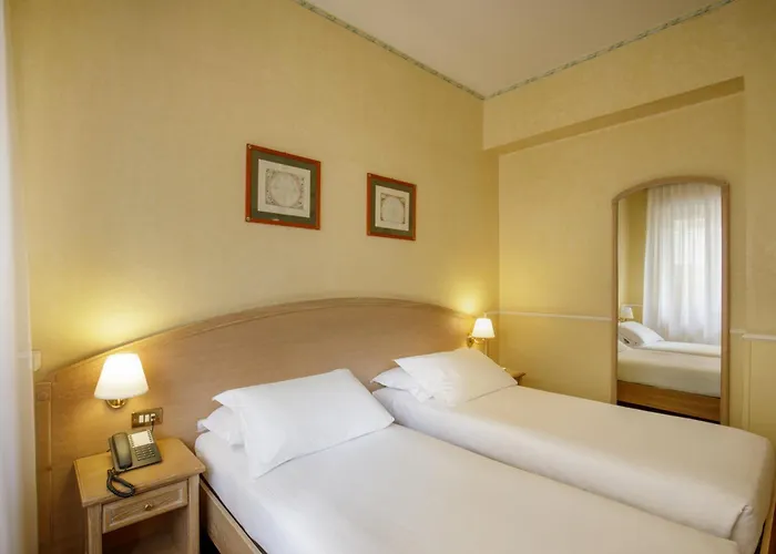 Hotel Santa Costanza By Omnia