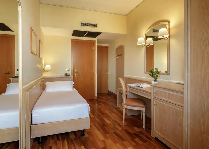 Santa Costanza By Omnia Hotel 4*