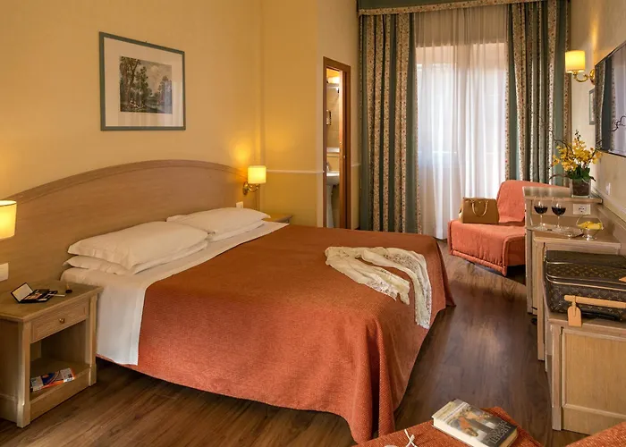 Santa Costanza By Omnia 4*